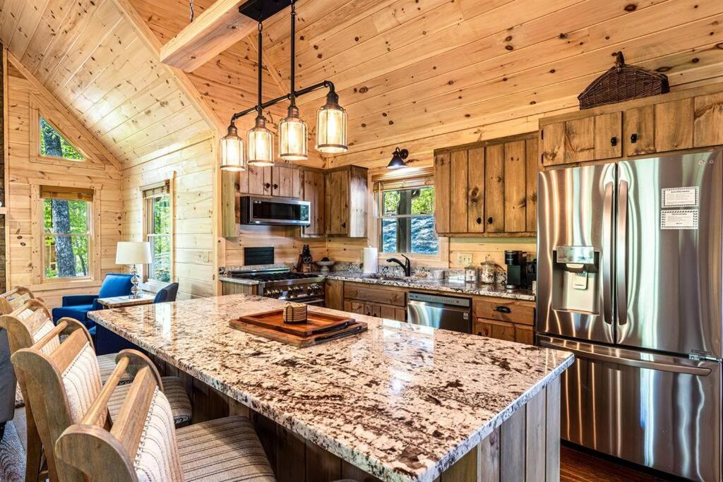 Luxe Family Cabin 8 Min To Downtown בלו רידג' מראה חיצוני תמונה